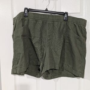 Old Navy Army Green High-Rise Women's Shorts in Size XXL